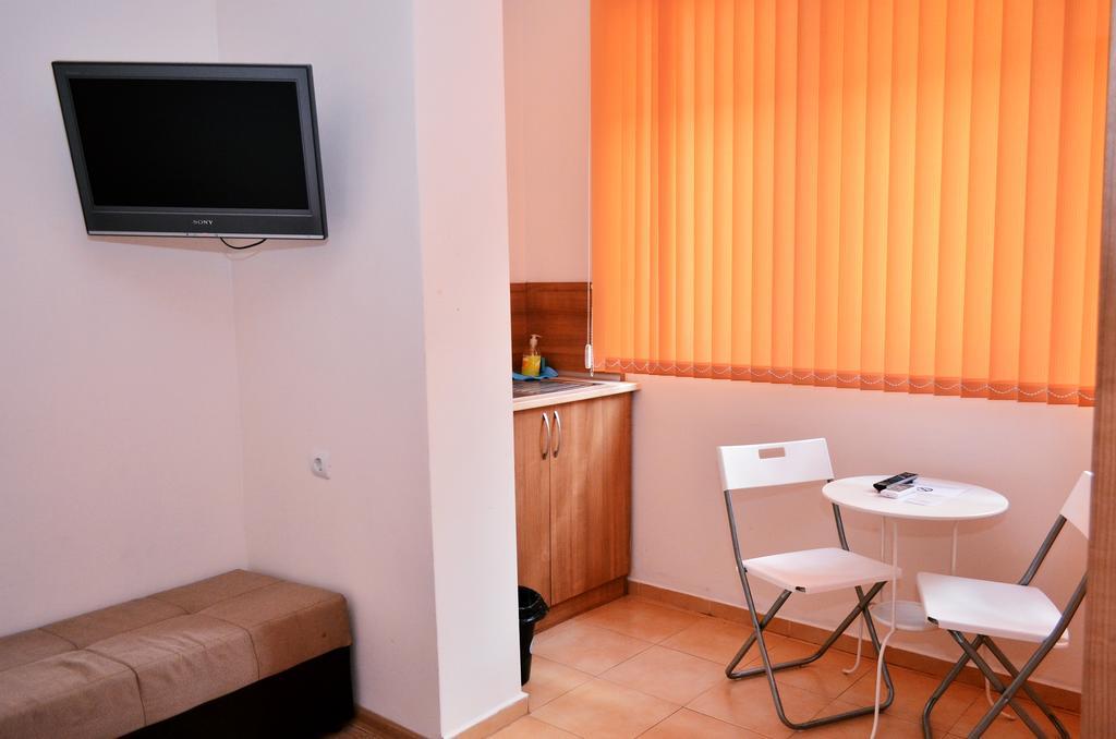 Guest House Anelim Veliko Tărnovo Esterno foto